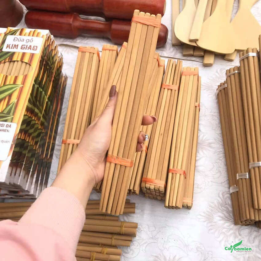 Đũa làm từ gỗ Kim Giao rất lành tính, tốt cho sức khỏe